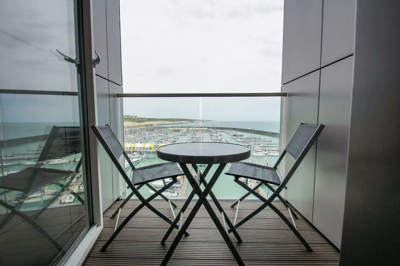 Orion Marina Sea View - Parking - By Brighton Holiday Lets 0*,  United Kingdom