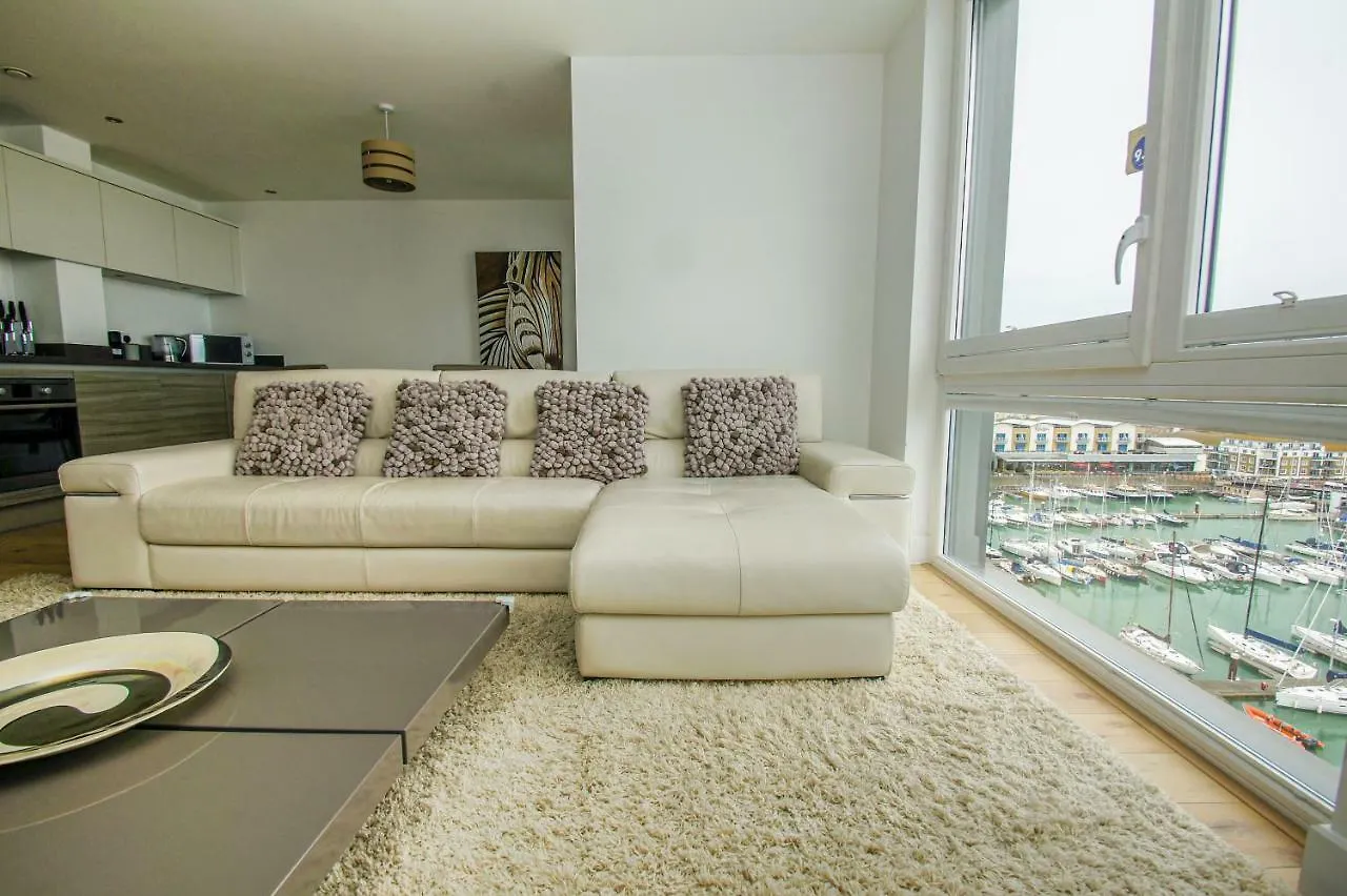 Orion Marina Sea View - Parking - By Brighton Holiday Lets
